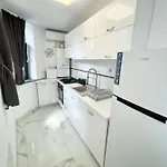 Апартаменти The Loft Бухарест